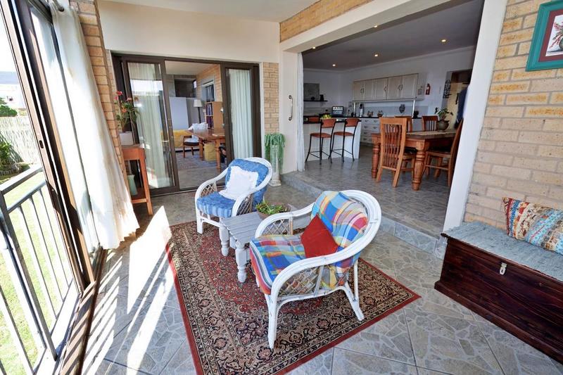 4 Bedroom Property for Sale in Stilbaai Wes Western Cape